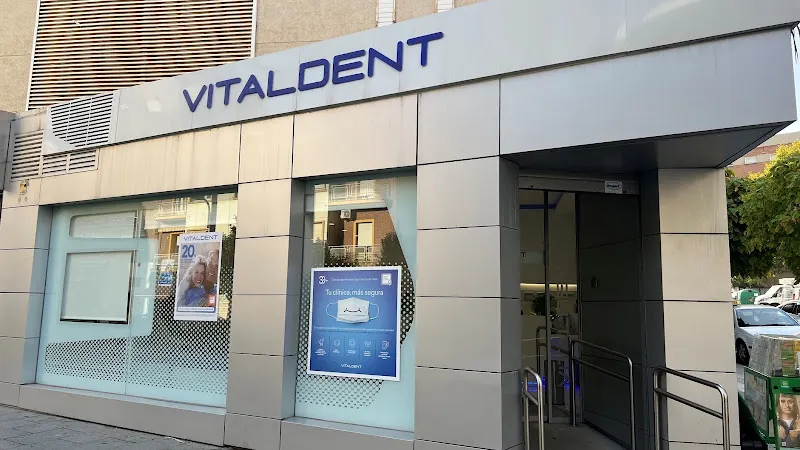 BADAJOZ DENTAL