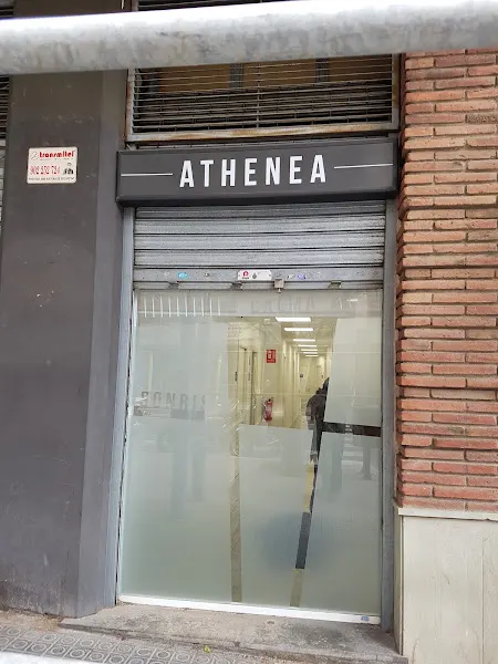 CLINICA DENTAL ATHENEA - Barcelona