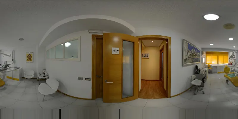 Marcelino De Juan Barquín - Clínica dental en A Coruña - foto 3