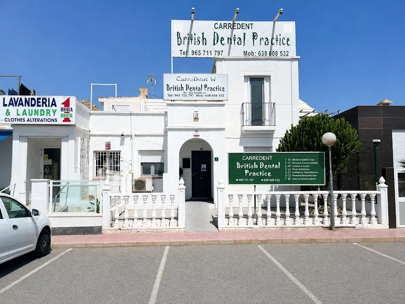 Carredent - Dentista en Torrevieja - foto 2
