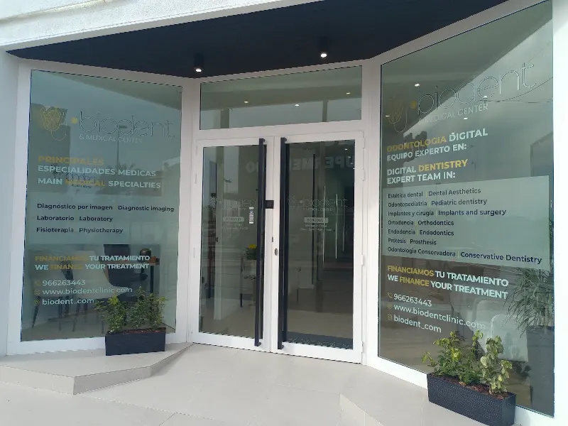 Biodent - Dentista en Torrevieja - foto 2
