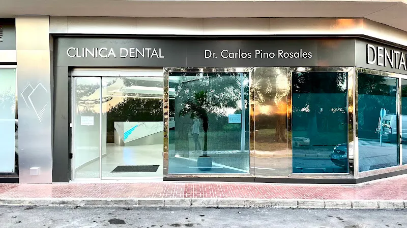 CLINICA DENTAL DR. CARLOS PINO ROSALES - Torrevieja
